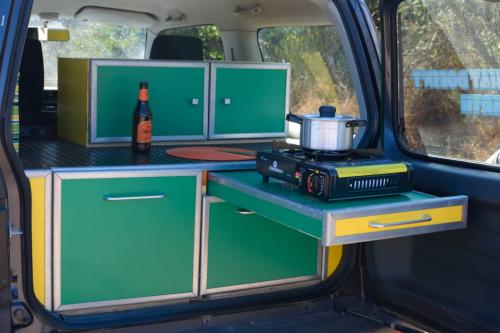 Condor 4x4 Popup Back of camper - Cooker on pull out table